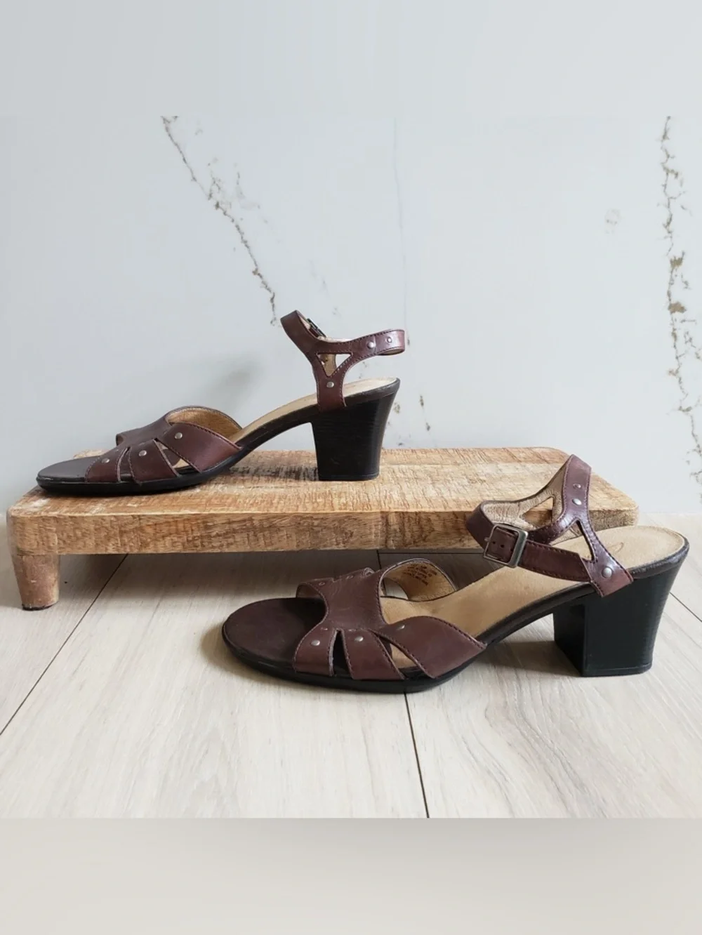 Clarks Brown Leather Block Heel Sandals with Ankle Buckle - Picture 1 of 8